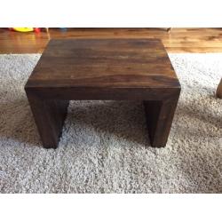 Solid wood chunky table