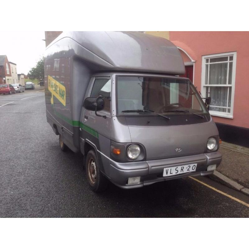 CLEAN LEFT HAND DRIVE HYUNDAI H100 VAN, DRIVES VERY WELL, ENGINE & MECHANICS IN GOOD FORM.CALL MARC