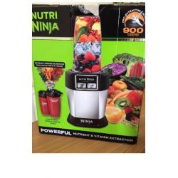 Nutri ninja 900W blender