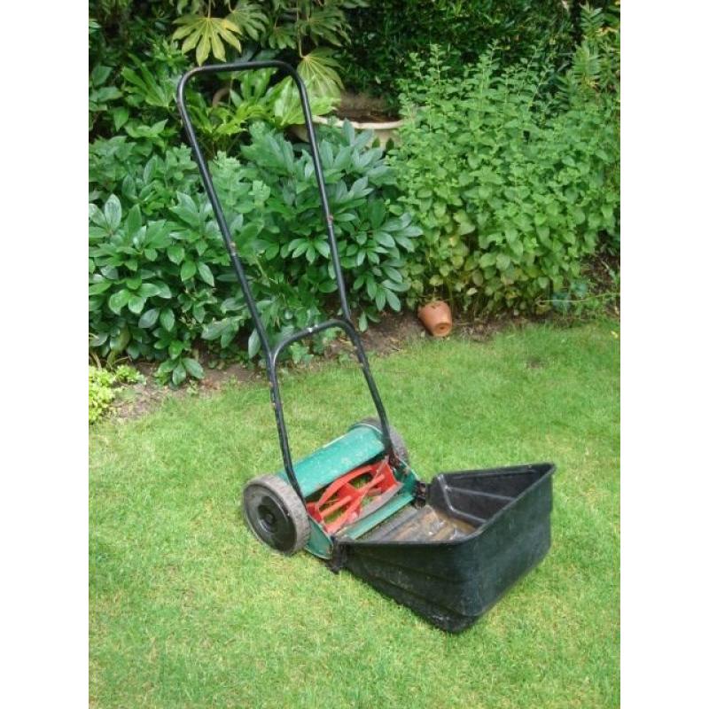 Manual Qualcast lawn mower for garden or allotment. with grass collector box