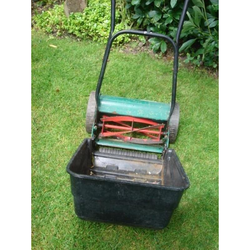 Manual Qualcast lawn mower for garden or allotment. with grass collector box