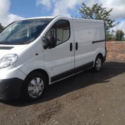 VAUXHALL VIVARO DIRECT BT F/S/H NO VAT