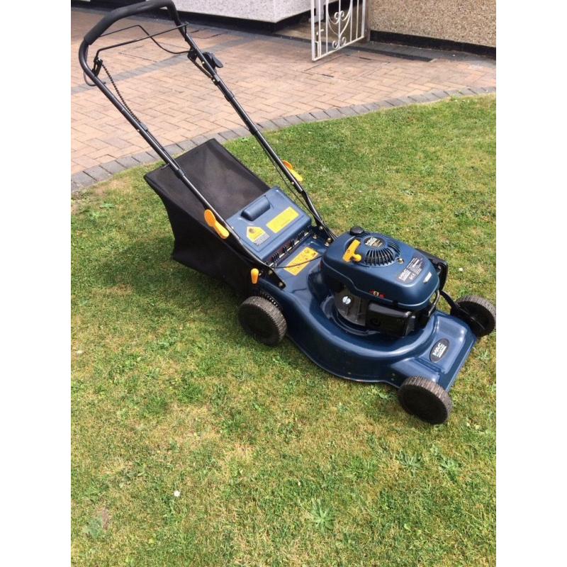 Macalister petrol self propelled lawnmower