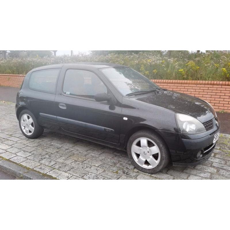 RENAULT CLIO 53 REG 1.2 cc LIKE CORSA FIESTA PUNTO