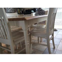 Reclaimed dining kitchen table and chairs. Shabby chic.