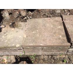 10 paving slabs for sale £2 a slab or £10 for the lot