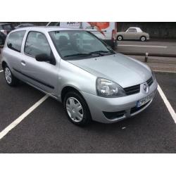 2007 Renault Clio 1.2 campus-65,000 miles-December 16 mot-great value-ideal first car