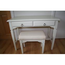 ANNALINA BEDROOM FURNITURE