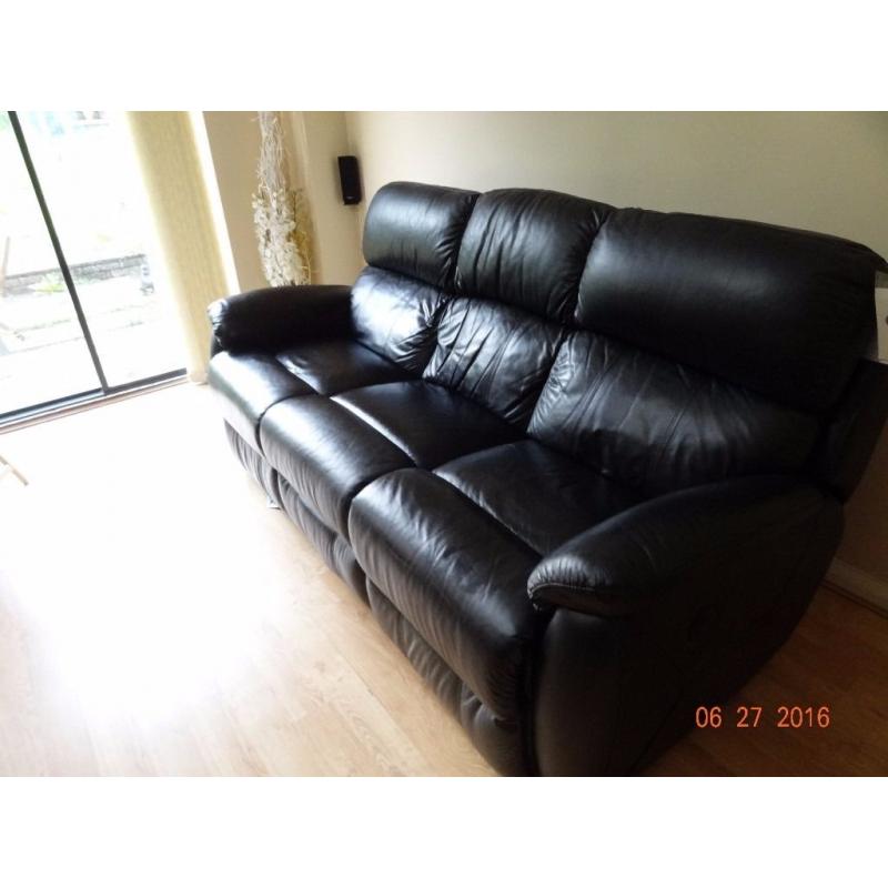 DFS Narvona Black Leather 3 Seater with 2 built in Power Recliners