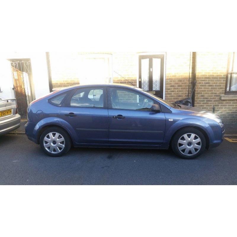 Ford Focus LX Blue 1.6 Petrol