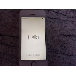 Apple iPhone 5s on EE MINT CONDITION