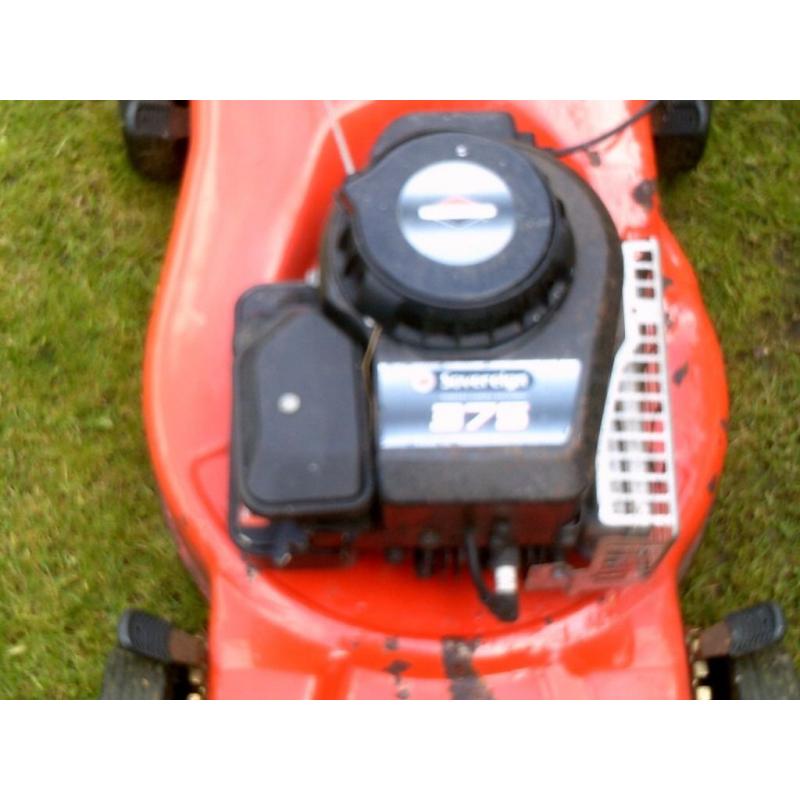 soverien petrol mower 16 inch cut starts as it should and cuts paint flaking but not rotten