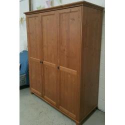 Solid pine large 3 door wardrobe with shelving in vgc