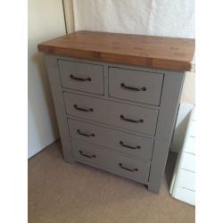 Solid oak wood chest of drawers