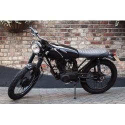 Honda cg125 cafe racer scrambler custom pro build. CG 125 v5 1 year mot