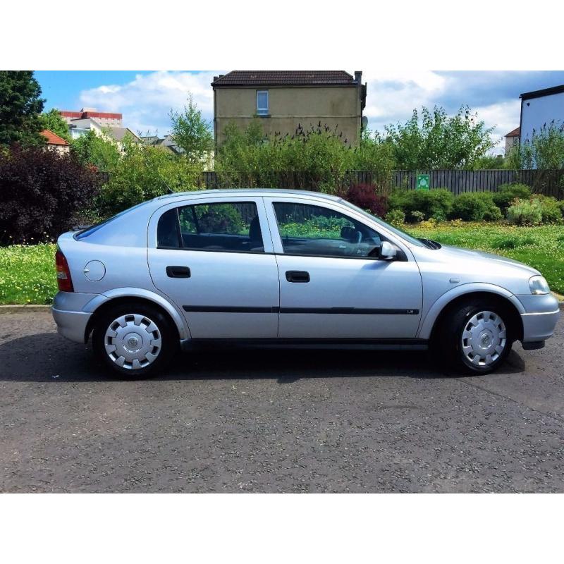 ONLY 57,000 MILES - VAUXHALL ASTRA 1.4 LS - LONG MOT - FULL SERIVCE HISTORY - EXCELLENT CONDITION