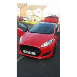 Ford fiesta Zetec S red edition 1.0 140