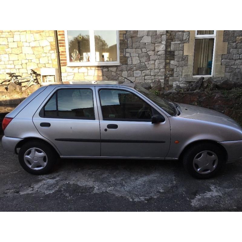 Ford Fiesta 1.3 (low mileage)