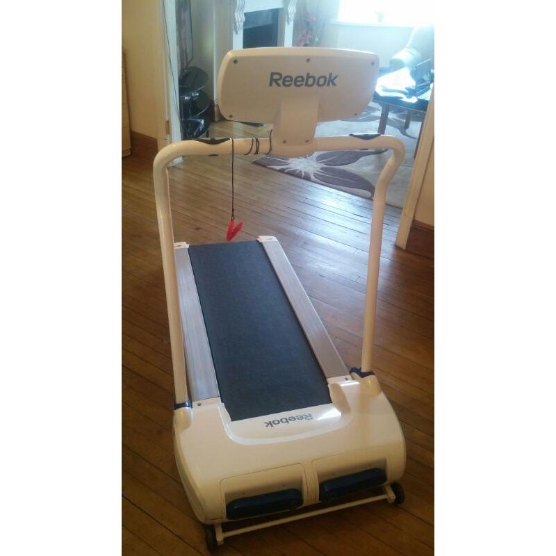 REEBOK TREADMILL