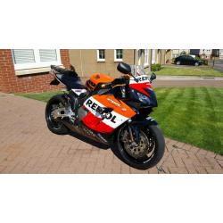 Cbr1000rr Repsol (not r1,gsxr,zx10r)