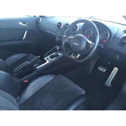 AUDI TT 2.0 S-TRONIC