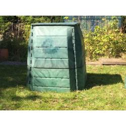 Garden Compost Bins x 2 - SOLD PENDING COLLECTION