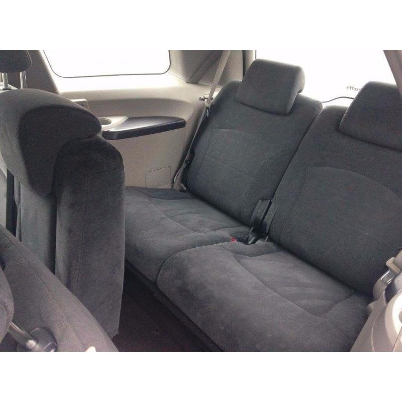 Good condition mitsubishi grandis with brand new stainlessbexhaust.