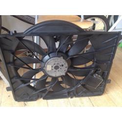 Genuine Mercedes Benz s320 CDI automatic Radiator fan