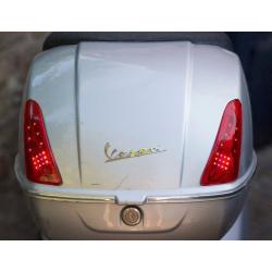 GENUINE VESPA TOP BOX WITH ALL FITTINGS-EXCELLENT CONDITION