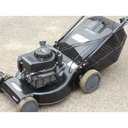 LAWNKING SELFPROPELLED PETROL LAWNMOWER SERVICED