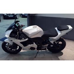 NOW REDUCED !! STUNNING "ONE OFF" 05 Yamaha R6 ( Portuguese Bike ) NEVER SEEN THE RAIN, Pearl white