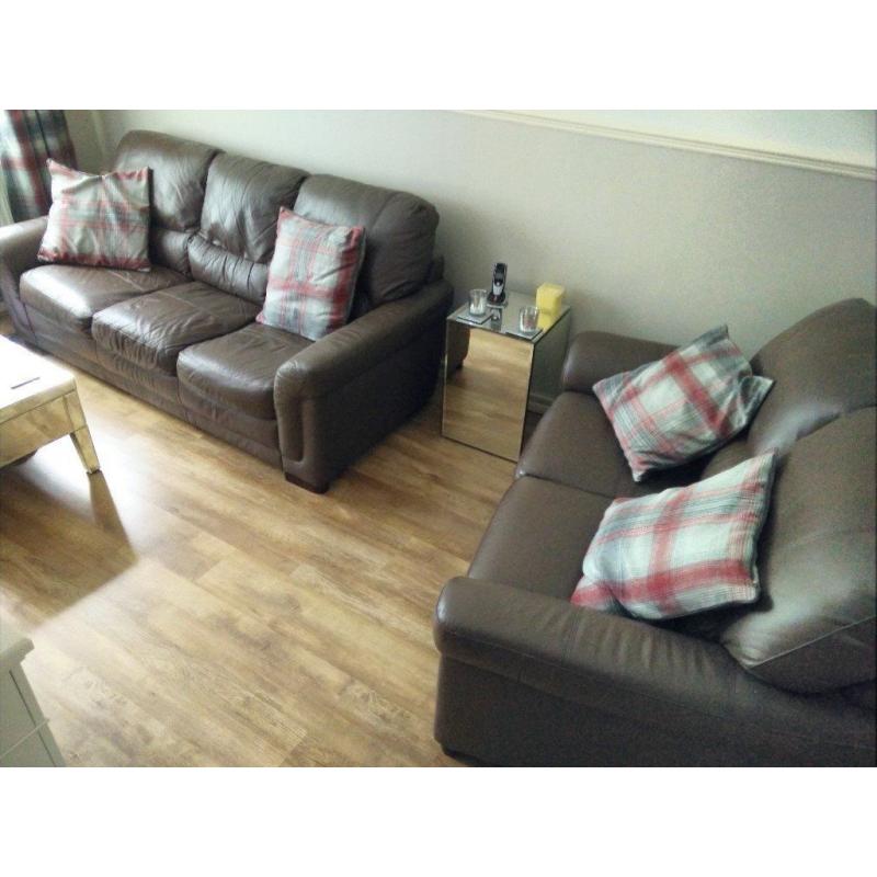 brown leather 2 and 3 seater sofas