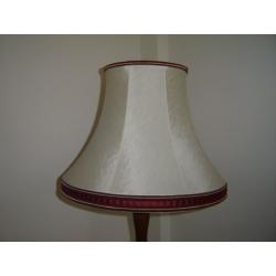 STANDARD LAMP