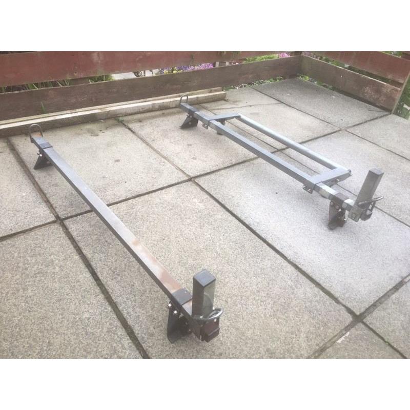 Roof bars