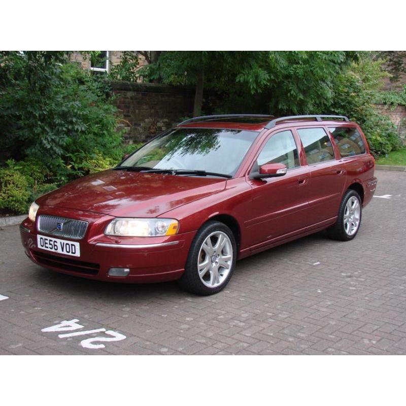 EXCELLENT EXAMPLE!! 2007 VOLVO V70 2.4 SE 170 BHP 5dr AUTO ESTATE 1 YEAR MOT,