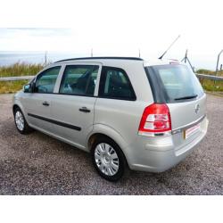 Vauxhall/Opel Zafira 1.6i 16v VVT ( 115ps ) ( a/c ) 2010MY Life