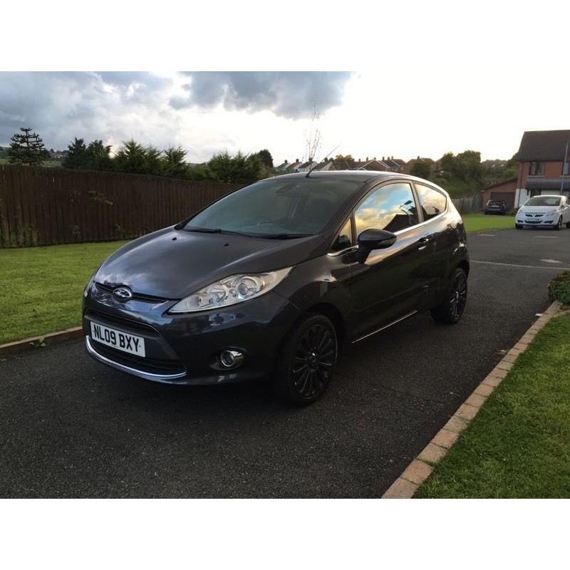 Ford Fiesta titanium 1.4 diesel 2009