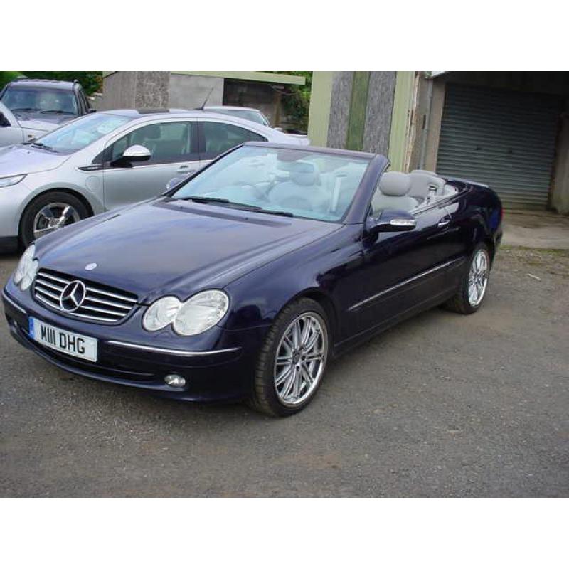 Mercedes-Benz CLK240 2.6 auto Avantgarde Convertible (53)