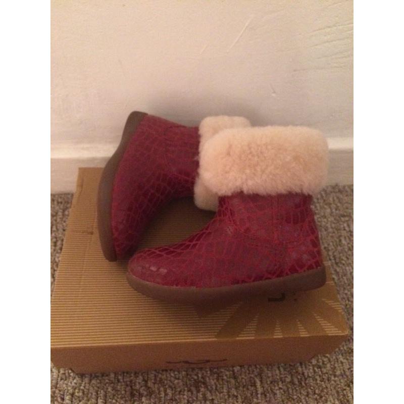 Toddler size 6 ugg boots genuine