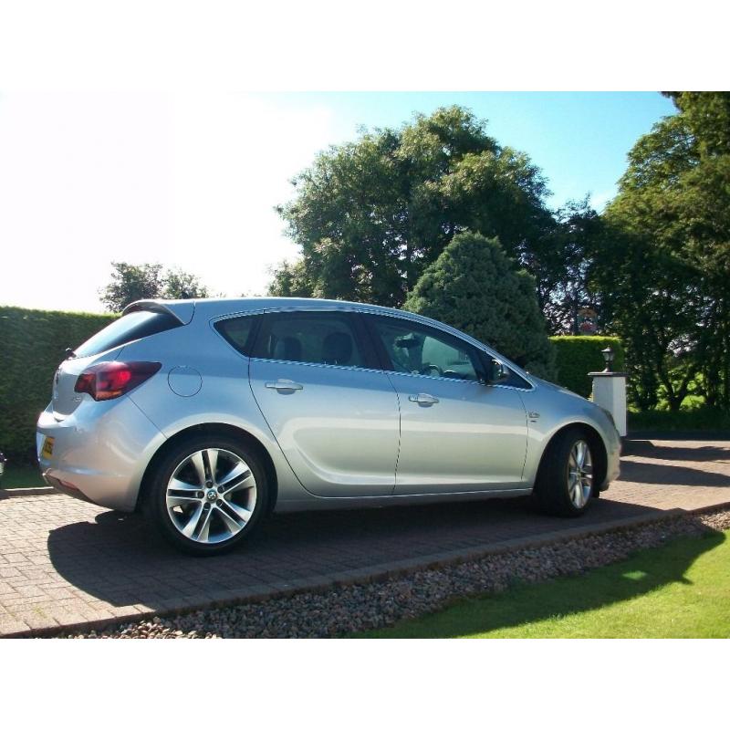 2011 VAUXHALL ASTRA 2.0 CDTI SRI 157 5DOOR ONLY 43000 GENUINE MILES