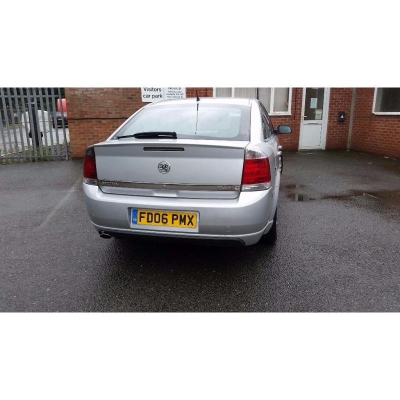 Vauxhall vectra 1.9 cdti sri