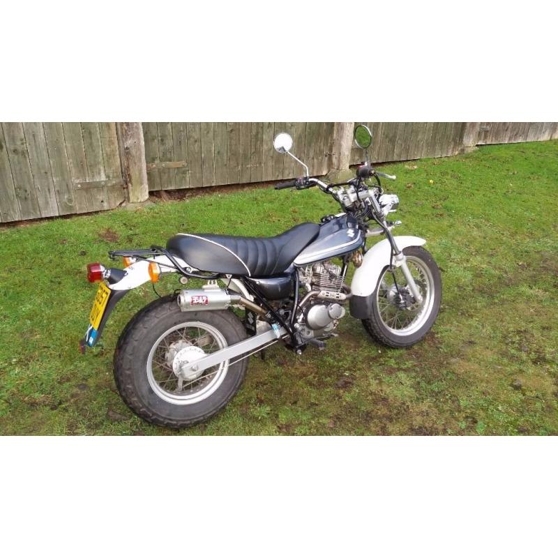 Suzuki Van Van RV125 Motorbike