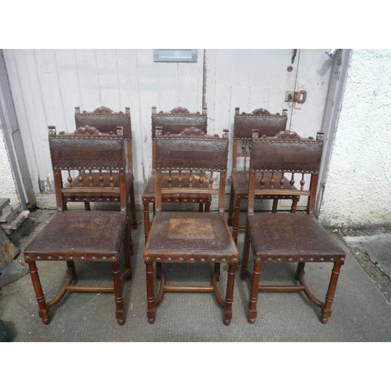 set of Six 19th Century Oak Dining Chairs with Tooled Carved Leather Seats