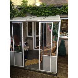 Lean to Greenhouse / Garden room