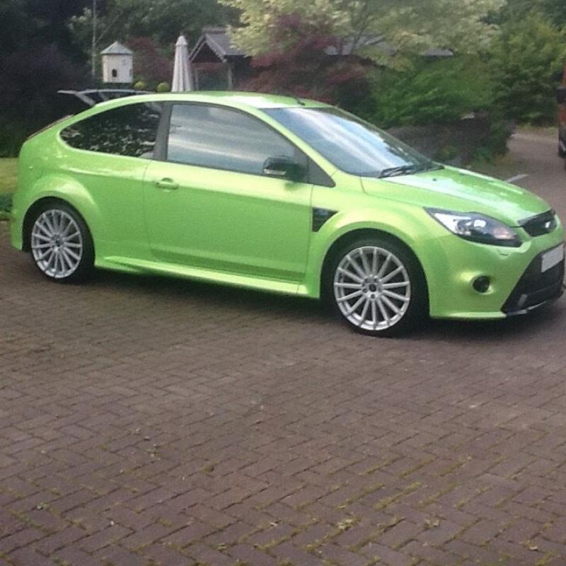 FORD FOCUS. RS. TOTALLY. STANDARD