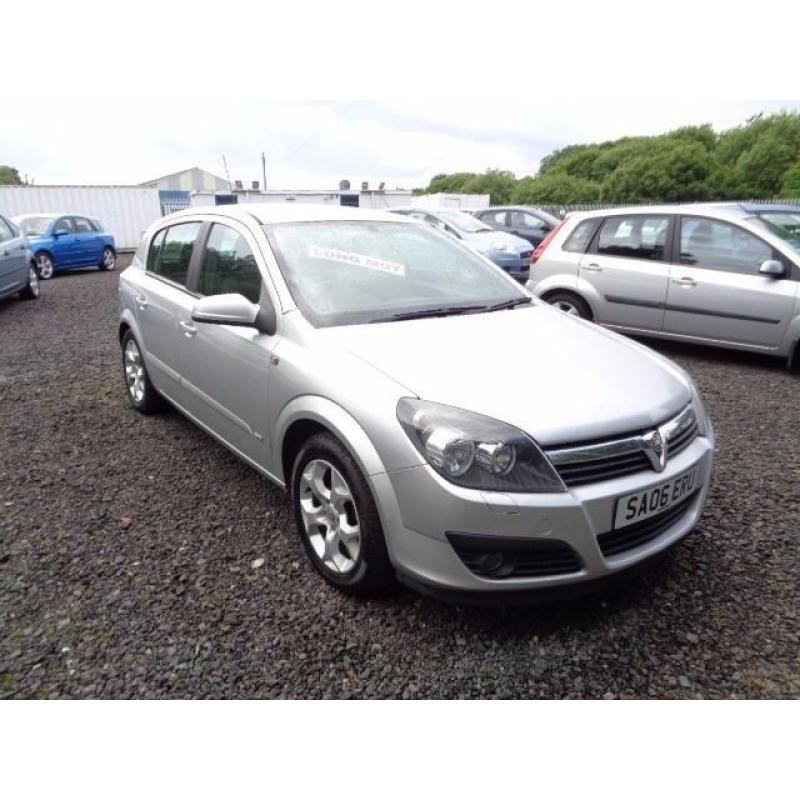 VAUXHALL ASTRA 2006 1.6 SXI 5 DOOR SILVER 93,000MILES SERVICE HISTORY MOT: 4/04/17 GOOD CONDITION