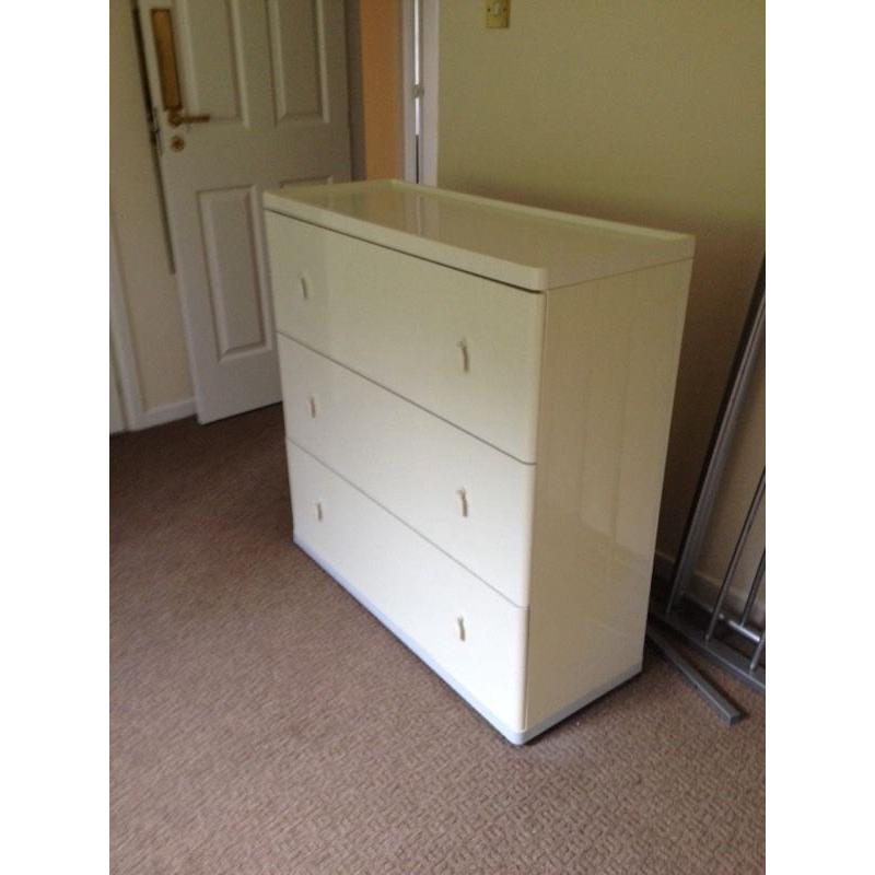 Large drawer set